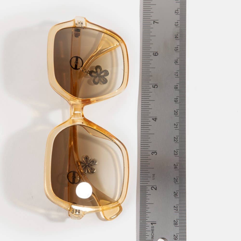 Oversized Round Tortoise Frame Flower Accent Sunglasses